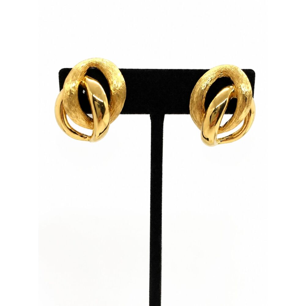 VINTAGE NAPIER EARRINGS Chain Link Clip On Brushed Gold Tone Signed 80s